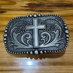Montana Silversmith Cross Belt Buckle